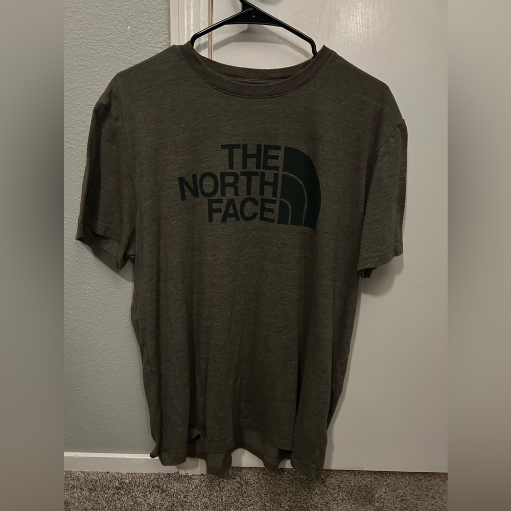 Dark Green The North Face T-Shirt (Sz. XL)